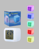 Termometre ve Takvim Özellikli 7 Renk Değiştiren Küp Alarm Saati - Görsel 4