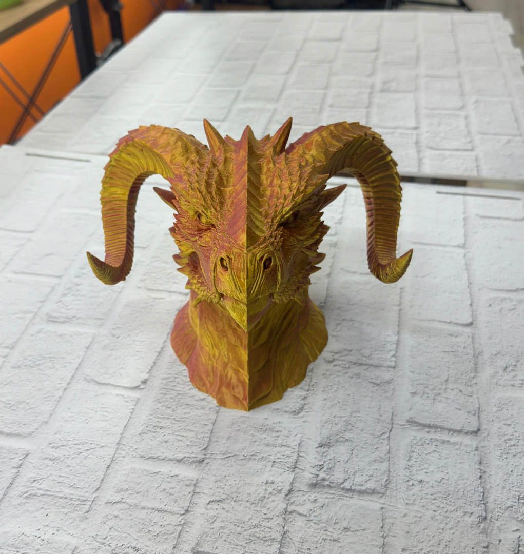 1242961_WhatsApp-Image-2025-11-24-at-16.43.42.jpeg Altın Kırmızı Ejderha Figürü - Görsel 1