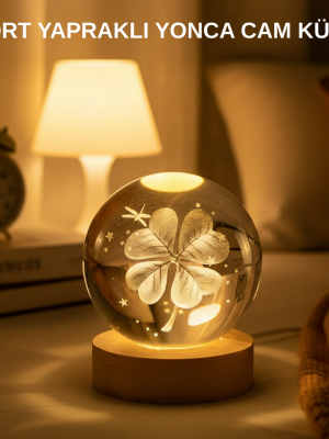 USB Bağlantılı Yonca Bitkili Cam Küre Ahşap Altlıklı Dekoratif Lamba