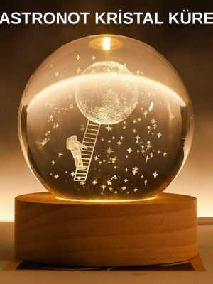 3D Astronot Kristal Küre Gece Lambası USB Ahşap Standlı Dekoratif Işık