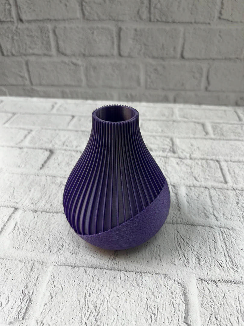 1246866_WhatsApp-Image-2025-12-11-at-11.42.17-2.jpeg 11 cm Mor Minimal Çizgili Vazo Masa Üstü Şık Dekor Objesi - Görsel 4