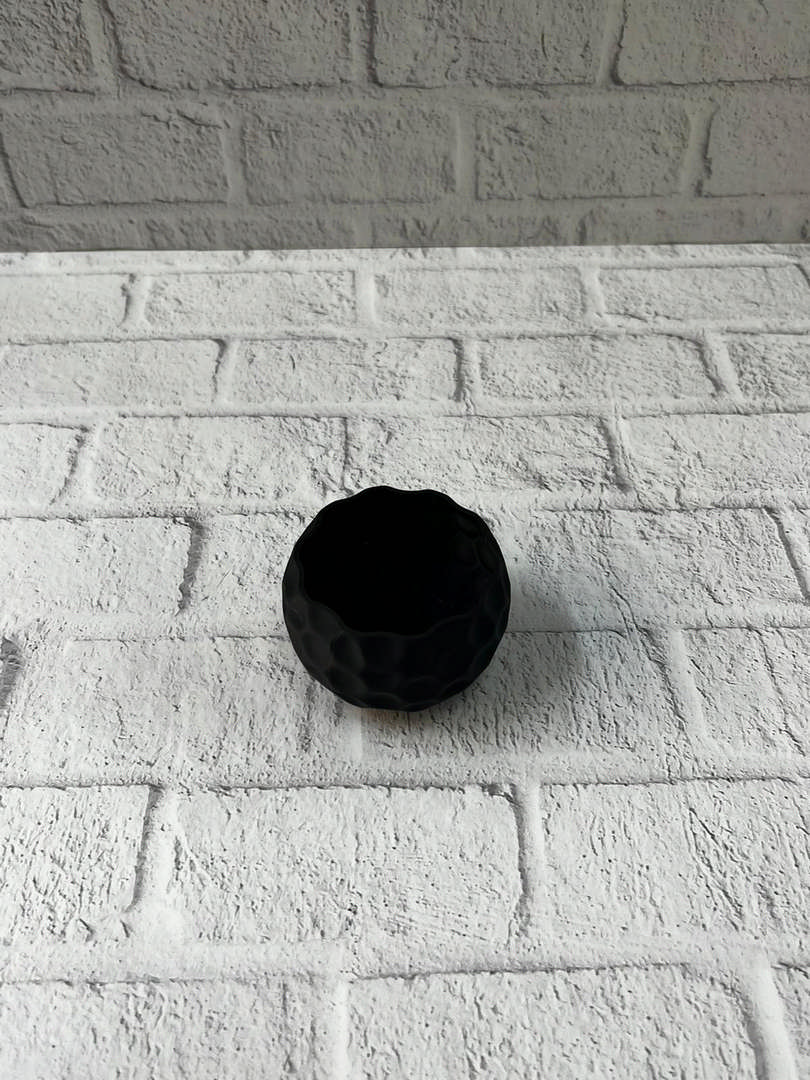 1246882_WhatsApp-Image-2025-12-11-at-11.38.35-1.jpeg Mini Siyah Dekoratif Saksı 5 cm Modern Masaüstü Bitki Saksısı - Görsel 4