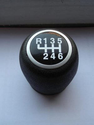 VİTES TOPUZU LINEA ACTIVE-PUNTO KROM KAPAK 6 VİTES