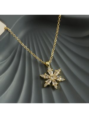 Lotus Zirkon Taşlı Yeni Sezon Kolye-Gümüş Rengi