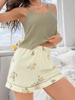 Kadın Ekru Çiçek Baskılı Şortlu Gecelik Pijama Takımı 5099