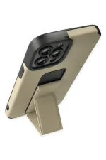 Newface iPhone 12 Pro Max Kılıf Mega Standlı Silikon - Gold - Görsel 3